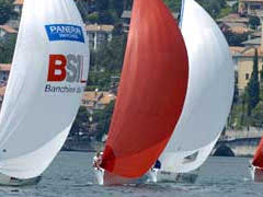 barche a vela sul lago di Como